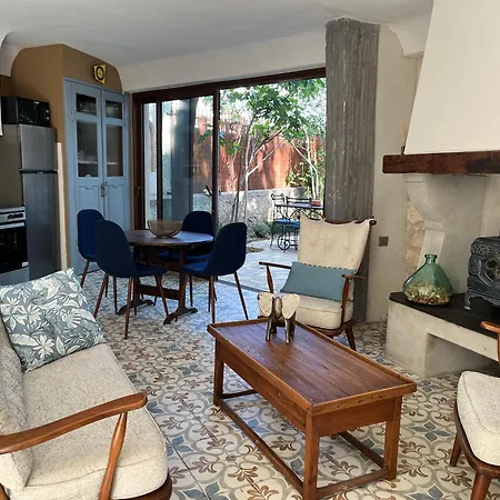 La Maison De Auguste Tatil Evi Coursan